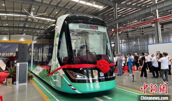 ผู้ผลิตรถไฟรายใหญ่ของมณฑลหูหนานส่งมอบรถรางอัจฉริยะให้ UAE – thaibizchina